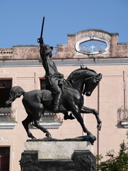 Statue von Agramonte auf dem Parque Ignacio Agramonte