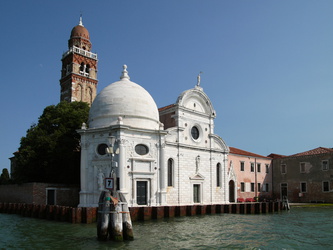 Kirche San Michele in Isola