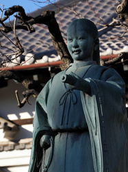 Yanaka - Tempel-Skulptur