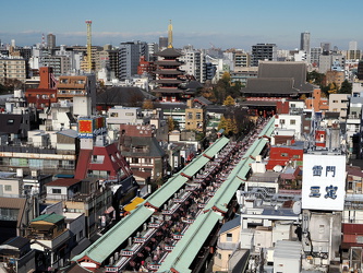 Asakusa - Nakamise-dori Street - Der Weg zum Tempel