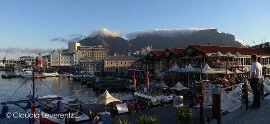 Waterfront Kapstadt mit Blick auf den Tafelberg