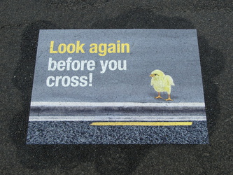Warnung für Fußgänger