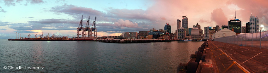Panoramablick an der Queens Wharf