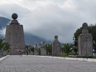 Äquator-Denkmal
