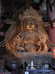 Gold-Buddha
