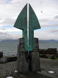 Skulptur an der Uferpromenade