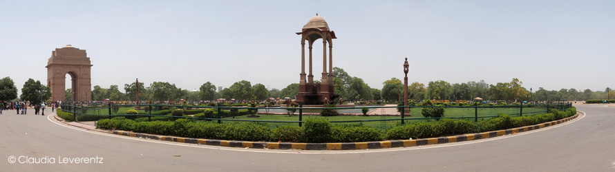 India Gate - Panorama