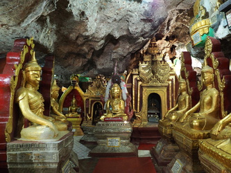 Buddha-Höhle - Shwe Ou Min Pagode