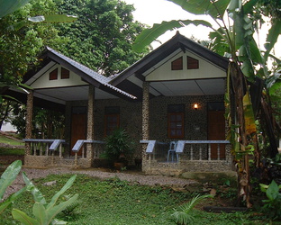 Bungalows bei den Tree Tops River Huts
