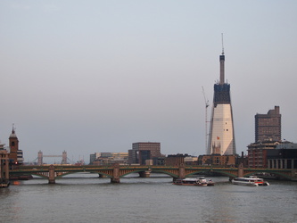 Blick von der Millenium Bridge