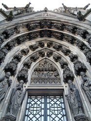 Köln - Eingangstor zum Dom