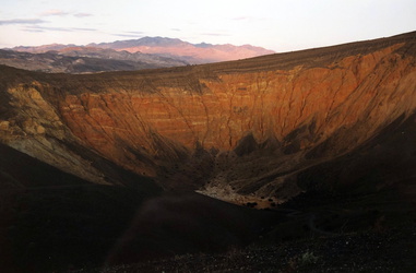 Death Valley - Ubeheve Crater