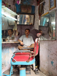Delhi - Friseurladen in der Altstadt