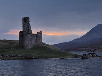 Loch Assynt - Ardvreck Castle