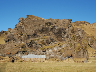Drangurinn í Drangshlíð - Alte Torfhäuser