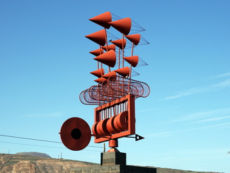 Arrieta - Skulptur von César Manrique