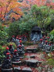 Rakan-Statuen am Tempel Daisho-in