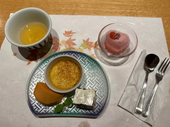 Dinner-Menu im Oishiya-Ryokan - Nachtisch