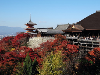 Kiyomizu-dera mit Pagode