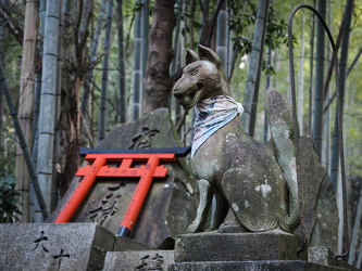 Fuchs-Statue im Ipponsugi-okami