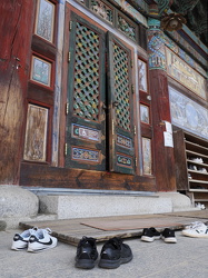 Eingang zum Tempel
