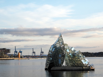 She Lies - Monica Bonvicini