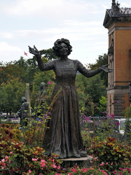 Wenche Foss - Skulptur