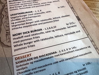 Auf der Speisekarte steht Wal-Burger