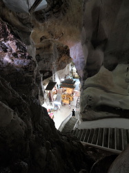 Blick hinunter in den Eingangsbereich