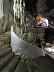 Treppe im Höhlentempel