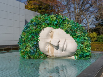 The Weeper von Francois und Claude Lalanne