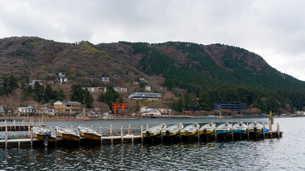 Boote am Lake Ashi